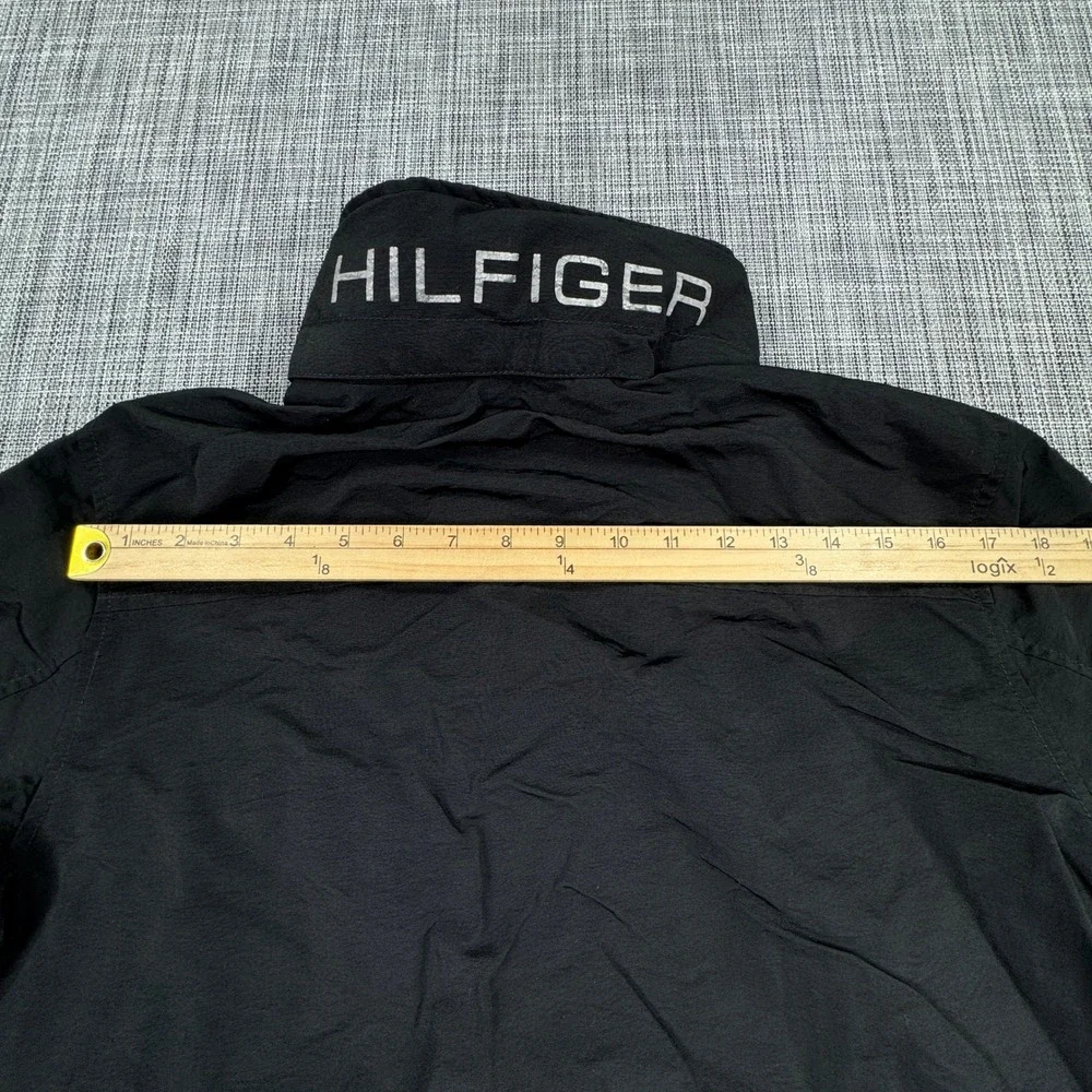 Tommy Hilfiger Men's Windbreaker Jacket Medium Black Hooded Mesh Lined Logo